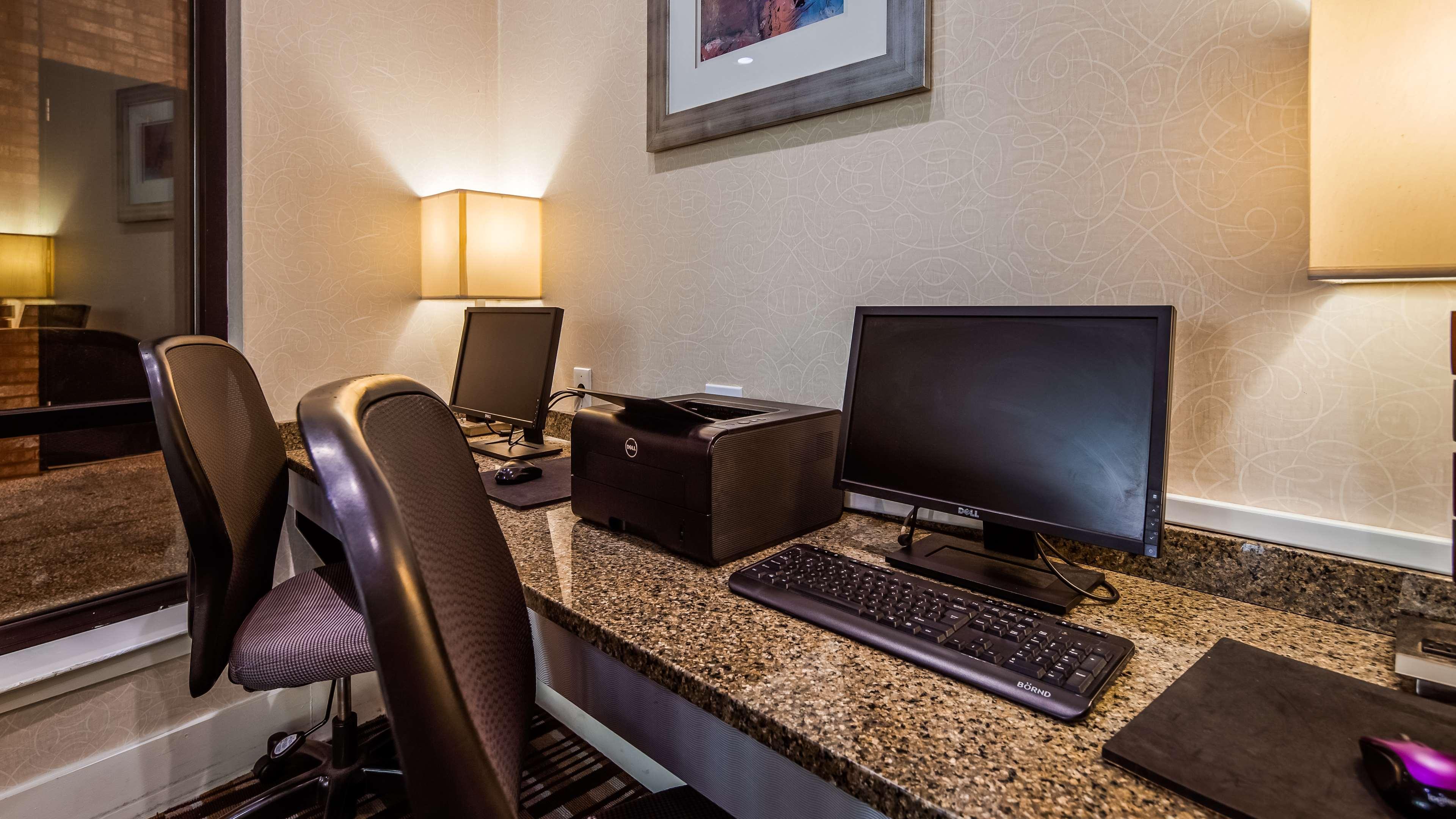 Hotel Western Philadelphia Airport South - At Widener